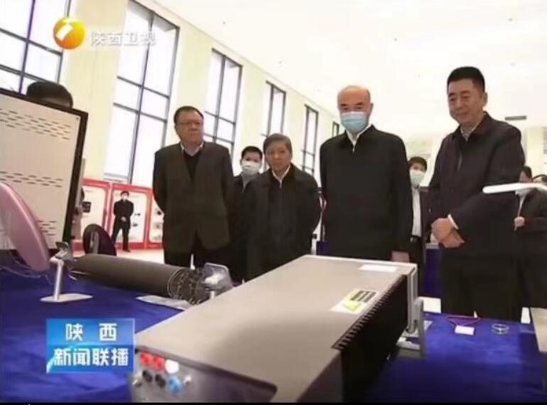 陜西省委書記劉國中調(diào)研創(chuàng)新港 三和波達等離子清洗機受好評！